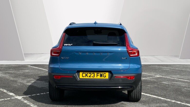 Volvo Xc40 2.0 B4P Plus Dark 5dr AWD Auto Petrol Estate